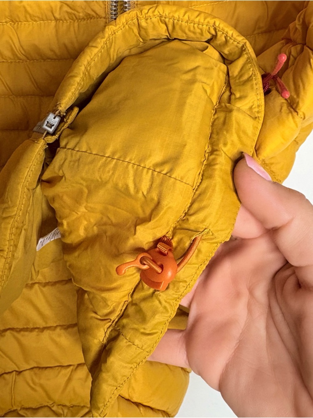 Cotopaxi Fuego Down Vest Size XS Amber Colorblock Puffer Gorpcore Outdoor - Picture 9 of 13